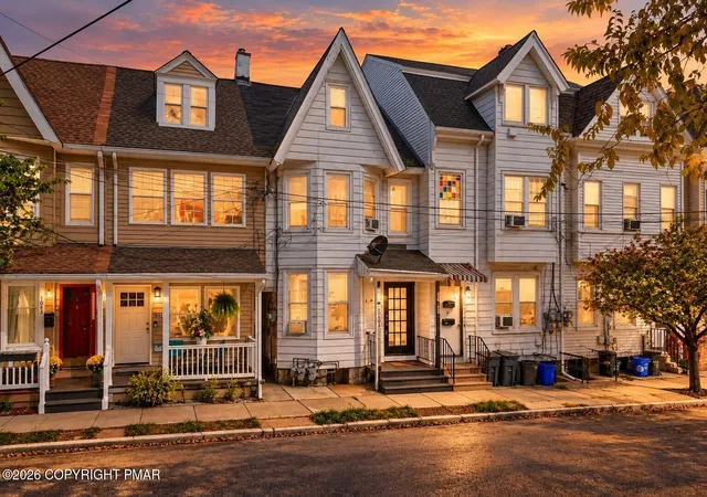 Photo 1 of Multi family home for sale at 1039 Washington St, Easton, PA 18042 | MLS# PM-145593 | Listing updated on 2026-10-17