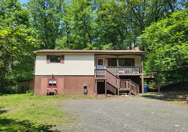 Photo 1 of Single family home for sale at 2153 Gravel Rd, Canadensis, PA 18325 | MLS# PM-145601 | Listing updated on 2026-10-16
