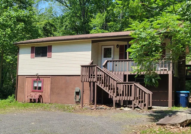 Photo 2 of Single family home for sale at 2153 Gravel Rd, Canadensis, PA 18325 | MLS# PM-145601 | Listing updated on 2026-10-16