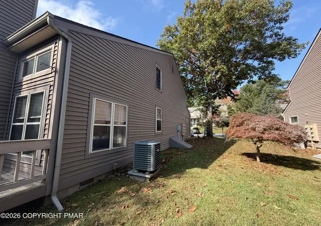Photo 2 of Sale Pending at 295 Northslope Ii Rd, East Stroudsburg, PA 18302 | MLS# PM-145610 | Listing updated on 2026-10-19