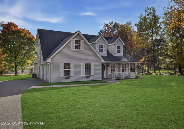 Photo 2 of Single family home for sale at 158 Heather Dr, Blakeslee, PA 18610 | MLS# PM-145638 | Listing updated on 2026-10-19