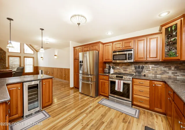 Photo 4 of Single family home for sale at 1212 Acacia Dr, Hawley, PA 18428 | MLS# PM-145631 | Listing updated on 2026-10-19