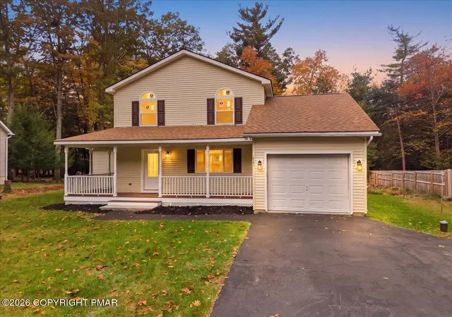 Photo 2 of Single family home for sale at 1131 Thunder Dr, Pocono Summit, PA 18346 | MLS# PM-145646 | Listing updated on 2026-10-21