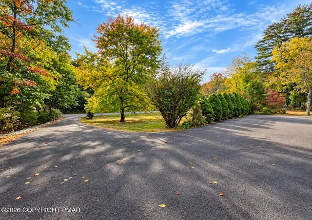 Photo 3 of Sale Pending at 222 Lily St, Saylorsburg, PA 18353 | MLS# PM-145691 | Listing updated on 2026-10-21