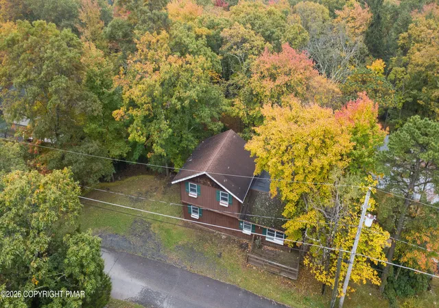 Photo 3 of Single family home for sale at 134 Buck Fever Trl, Scotrun, PA 18355 | MLS# PM-145695 | Listing updated on 2026-10-19