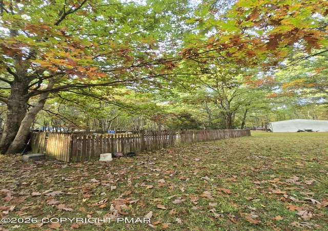 Photo 4 of Manufactured home for sale at 550 Timothy Dr, Effort, PA 18330 | MLS# PM-145662 | Listing updated on 2026-10-21
