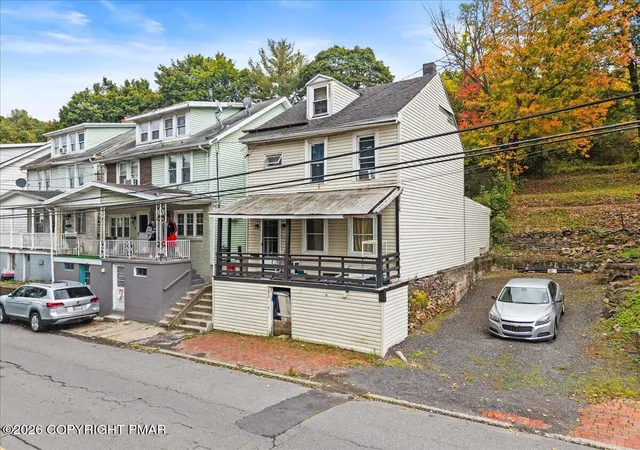 Photo 1 of Single family home for sale at 433 Nichols St, Pottsville, PA 17901 | MLS# PM-145732 | Listing updated on 2026-10-26