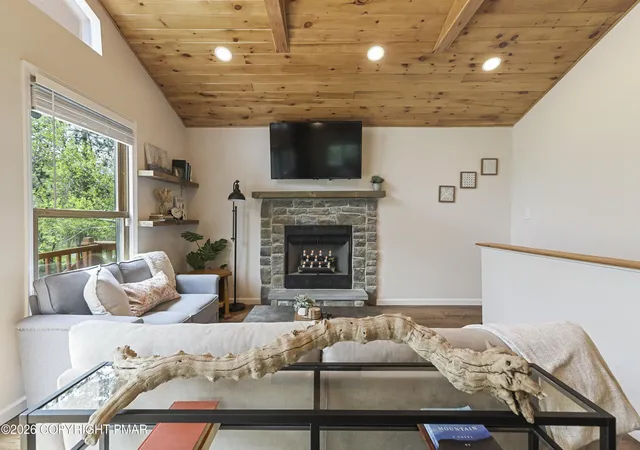 Photo 4 of Single family home for sale at 245 Ash Dr, Long Pond, PA 18334 | MLS# PM-145724 | Listing updated on 2026-10-29
