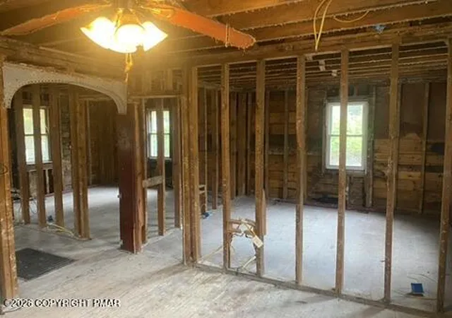 Photo 2 of Single family home for sale at 6017 Running Valley Rd, Stroudsburg, PA 18360 | MLS# PM-145713 | Listing updated on 2026-10-23