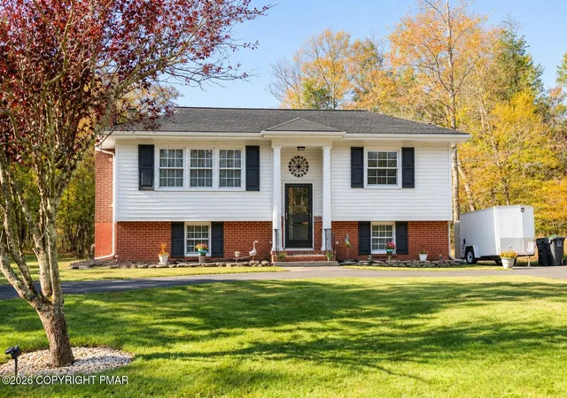 Photo 1 of Single family home for sale at 113 Cranberry Dr, Blakeslee, PA 18610 | MLS# PM-145735 | Listing updated on 2026-10-21