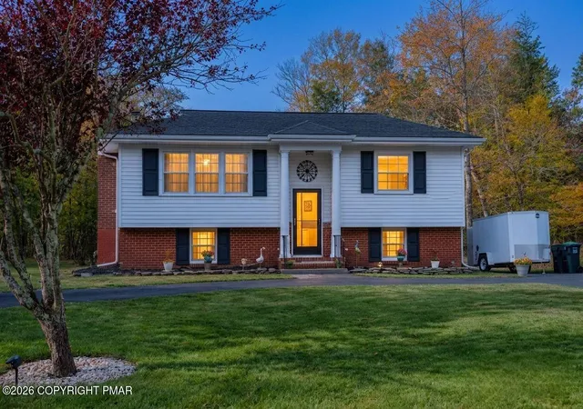 Photo 2 of Single family home for sale at 113 Cranberry Dr, Blakeslee, PA 18610 | MLS# PM-145735 | Listing updated on 2026-10-21