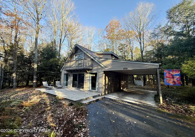 Photo 2 of Sale Pending at 553 Sir Jeoffrey Ct, Pocono Lake, PA 18347 | MLS# PM-145741 | Listing updated on 2026-10-21