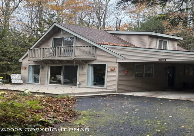 Photo 3 of Sale Pending at 553 Sir Jeoffrey Ct, Pocono Lake, PA 18347 | MLS# PM-145741 | Listing updated on 2026-10-21