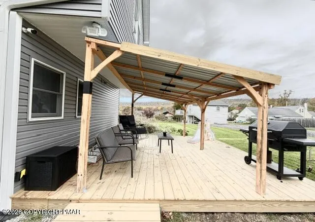 Photo 4 of Single family home for sale at 38 W 2nd Street, Wind Gap, PA 18091 | MLS# PM-145745 | Listing updated on 2026-10-21