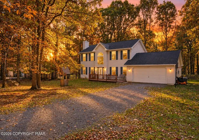 Single family home for sale at 226 Squirrelwood Ct, Effort, PA 18330 | MLS# PM-145802