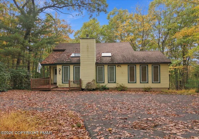 Photo 1 of Single family home for sale at 1121 Overlook Ct, Saylorsburg, PA 18353 | MLS# PM-145790 | Listing updated on 2026-10-21
