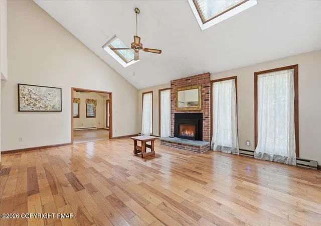 Photo 3 of Single family home for sale at 1121 Overlook Ct, Saylorsburg, PA 18353 | MLS# PM-145790 | Listing updated on 2026-10-21