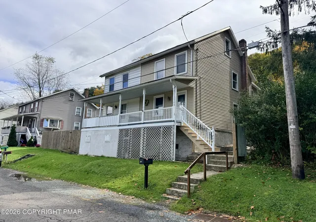 Photo 1 of Single family home for sale at 209 Yard St, Nesquehoning, PA 18240 | MLS# PM-145795 | Listing updated on 2026-10-28