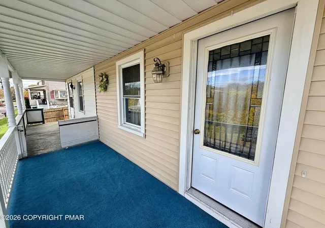 Photo 3 of Single family home for sale at 209 Yard St, Nesquehoning, PA 18240 | MLS# PM-145795 | Listing updated on 2026-10-28