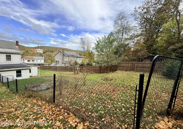 Photo 4 of Sale Pending at 207 Yard St, Nesquehoning, PA 18240 | MLS# PM-145796 | Listing updated on 2026-10-28