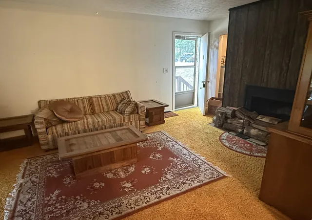 Photo 3 of Condo for sale at 101-3 Woodson Bend Resort, Bronston, KY 42518 | MLS# 25011870 | Listing updated on 2026-09-08