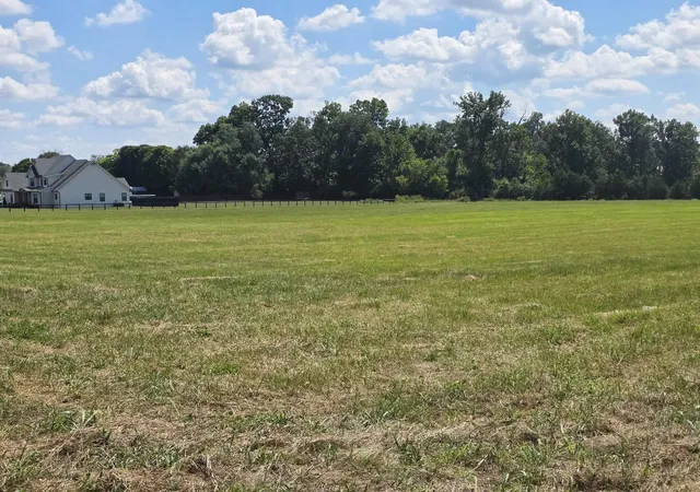 Photo 3 of Land for sale at 9999 Peggy Flats Rd, Berea, KY 40403 | MLS# 25018476 | Listing updated on 2026-09-01