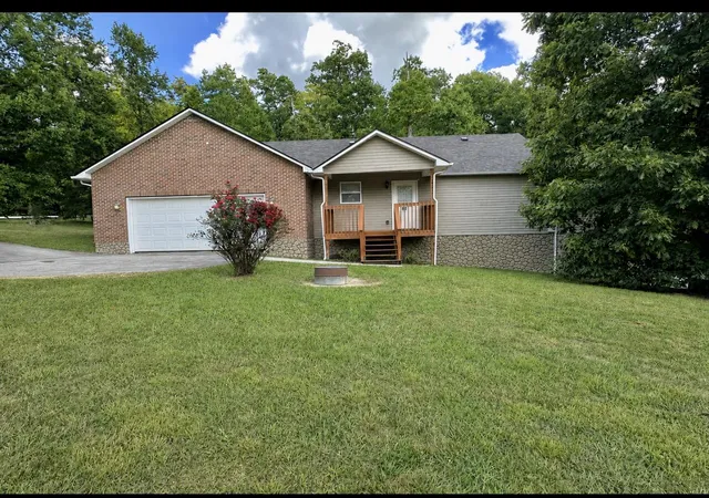 Single family home for sale at 403 Aspen Dr, London, KY 40741 | MLS# 25501222 | Listing updated on 2026-09-05