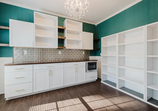 Photo 3 of Single family home for sale at 2401 Fieldrush Rd, Lexington, KY 40511 | MLS# 26014055 | Listing updated on 2026-10-13