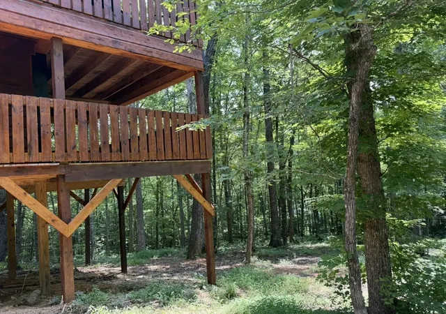 Photo 3 of Single family home for sale at 301 Otter Crk Rd, Strunk, KY 42649 | MLS# 25507363 | Listing updated on 2026-10-13