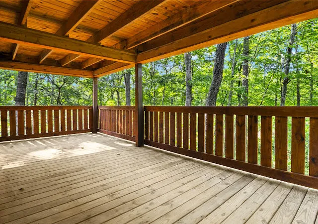 Photo 4 of Single family home for sale at 301 Otter Crk Rd, Strunk, KY 42649 | MLS# 25507363 | Listing updated on 2026-10-13