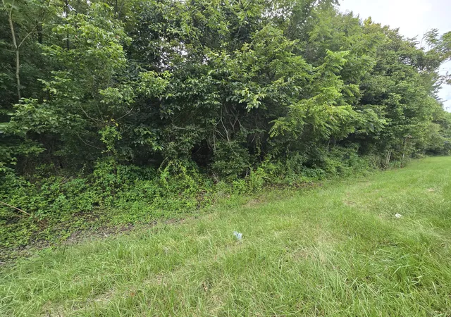 Photo 1 of Land for sale at 0 Us 119 Bell Harlan County Line, Calvin, KY 40813 | MLS# 26000447 | Listing updated on 2026-09-13