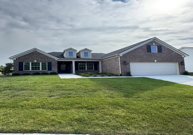 Single family home for sale at 144 Winding Crk Dr, Georgetown, KY 40324 | MLS# 26002752 | Listing updated on 2026-09-01