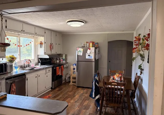 Photo 4 of Single family home for sale at 315 Bill George Rd, London, KY 40741 | MLS# 26006722 | Listing updated on 2026-09-08