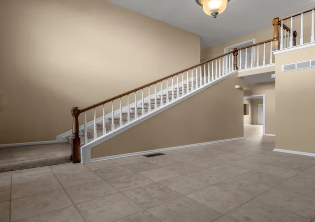 Photo 3 of Single family home for sale at 1100 Seville Ct, Lexington, KY 40515 | MLS# 26008204 | Listing updated on 2026-10-23