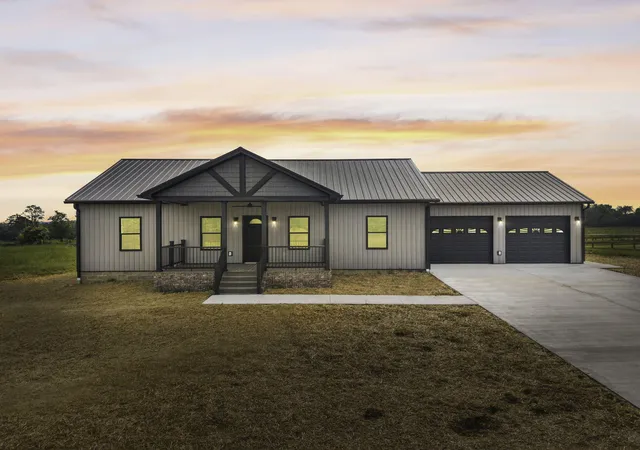 Photo 1 of Single family home for sale at 150 Sunflower Rd, Flemingsburg, KY 41041 | MLS# 26010274 | Listing updated on 2026-09-13