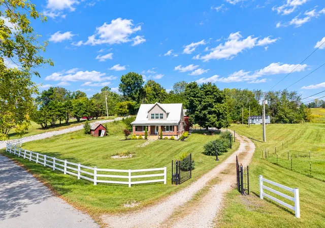 Photo 3 of Single family home for sale at 52 Wilson Loop, Science Hill, KY 42553 | MLS# 26010417 | Listing updated on 2026-09-27