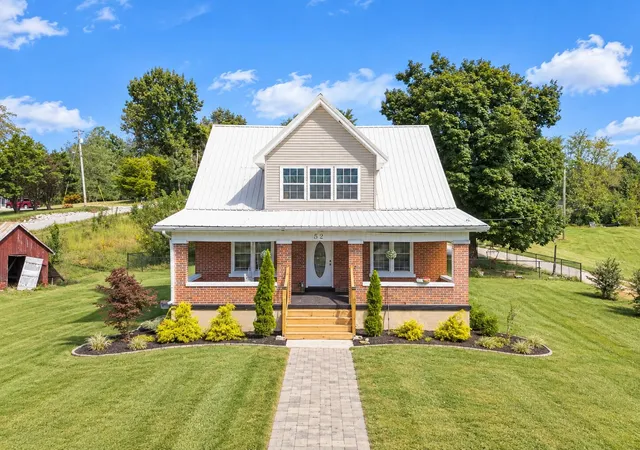 Photo 3 of Single family home for sale at 52 Wilson Loop, Science Hill, KY 42553 | MLS# 26010417 | Listing updated on 2026-09-27