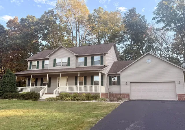 Single family home for sale at 59 Terran Ln, London, KY 40744 | MLS# 26011854