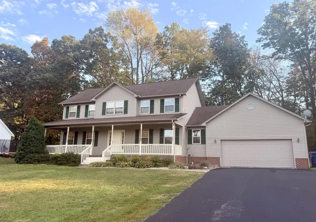 Photo 3 of Single family home for sale at 59 Terran Ln, London, KY 40744 | MLS# 26011854 | Listing updated on 2026-10-18