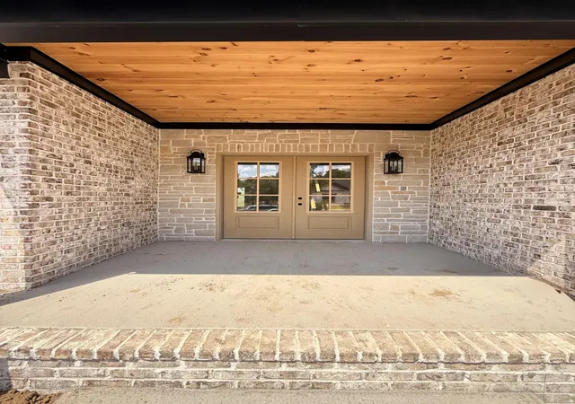 Photo 2 of Single family home for sale at 128 Ivy Crk Dr, Richmond, KY 40475 | MLS# 26011580 | Listing updated on 2026-09-04