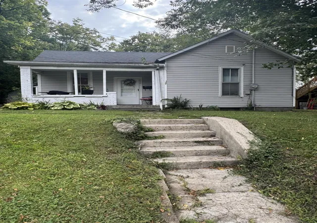 Photo 1 of Single family home for sale at 132 Wilderness Rd, Danville, KY 40422 | MLS# 26012044 | Listing updated on 2026-10-19