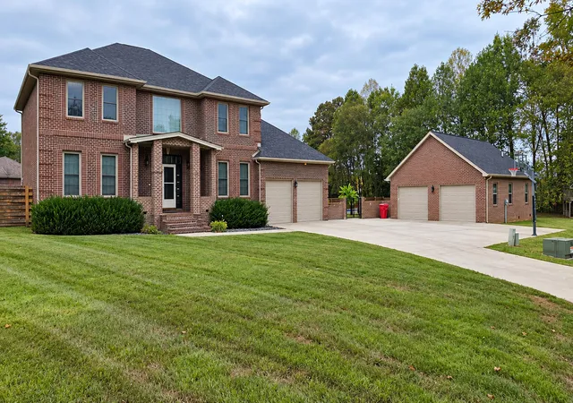 Photo 2 of Single family home for sale at 316 Ruby Ct, London, KY 40744 | MLS# 26012871 | Listing updated on 2026-10-13