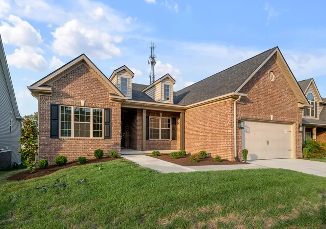 Photo 1 of Single family home for sale at 2784 Kearney Crk Ln, Lexington, KY 40511 | MLS# 26025544 | Listing updated on 2026-10-13
