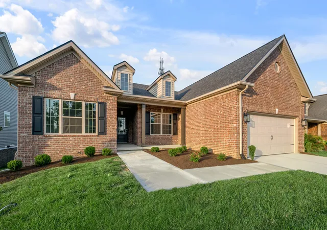 Photo 2 of Single family home for sale at 2784 Kearney Crk Ln, Lexington, KY 40511 | MLS# 26025544 | Listing updated on 2026-10-13