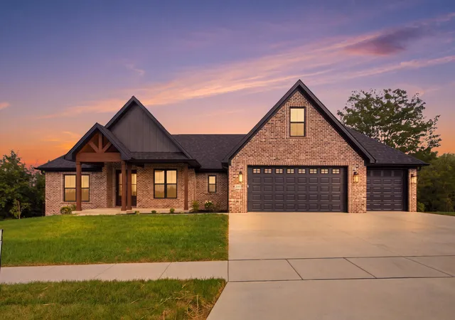 Photo 1 of Single family home for sale at 216 Brandenburg Way, Richmond, KY 40475 | MLS# 26013867 | Listing updated on 2026-10-19
