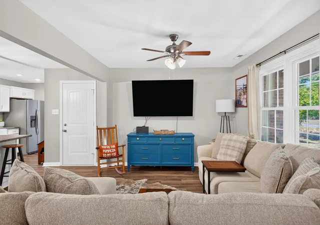 Photo 4 of Single family home for sale at 12945 Dawson Springs Rd, Crofton, KY 42217 | MLS# 26014108 | Listing updated on 2026-10-13