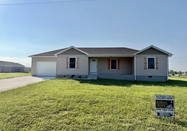 Photo 1 of Single family home for sale at 710 N Shelby Ave, Elkton, KY 42220 | MLS# 26014507 | Listing updated on 2026-09-16