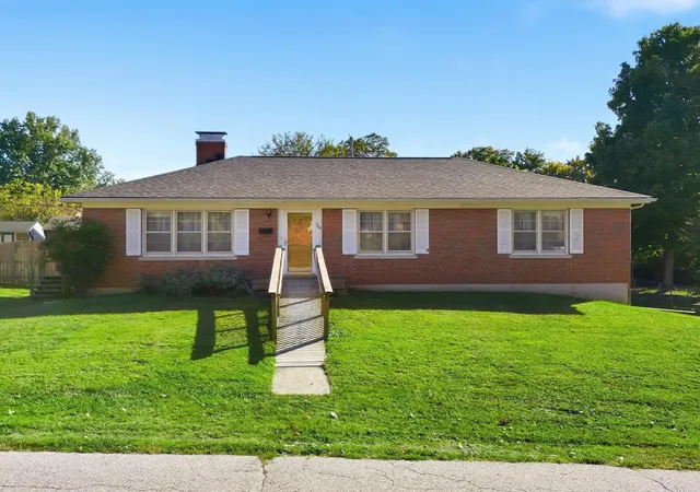 Photo 1 of Sale Pending at 709 Reed Dr, Frankfort, KY 40601 | MLS# 26028209 | Listing updated on 2026-10-20
