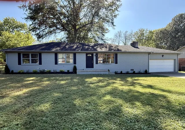 Photo 1 of Single family home for sale at 6940 Shawn Ln, Paducah, KY 42001 | MLS# 26016256 | Listing updated on 2026-10-28