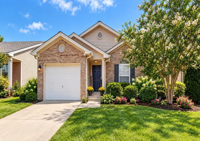 Photo 1 of Single family home for sale at 3025 Maddie Ln, Lexington, KY 40511 | MLS# 26017307 | Listing updated on 2026-10-13